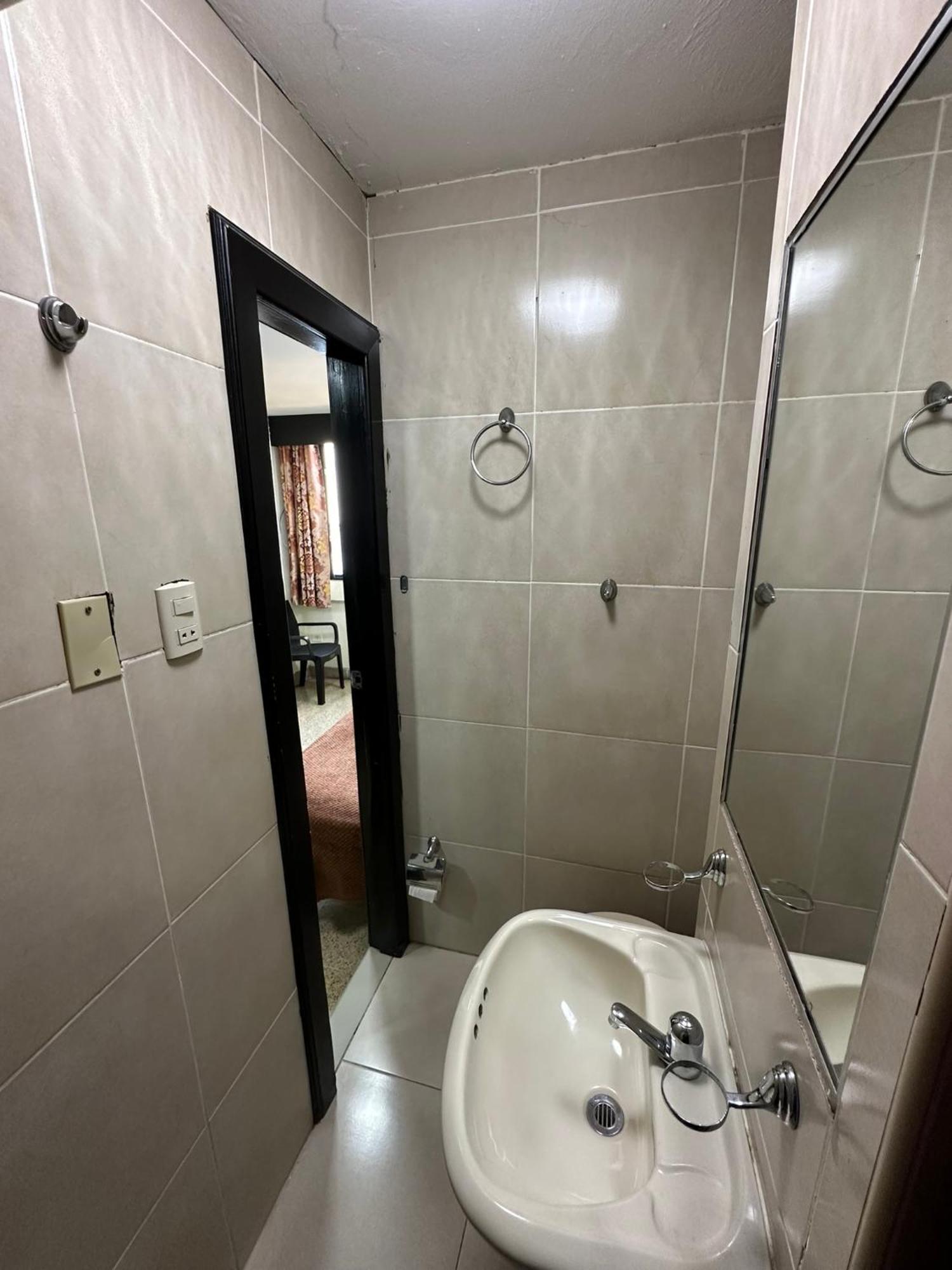Residencia Terreros Lägenhet Guayaquil Exteriör bild