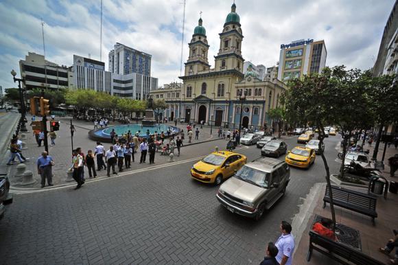 Residencia Terreros Lägenhet Guayaquil Exteriör bild